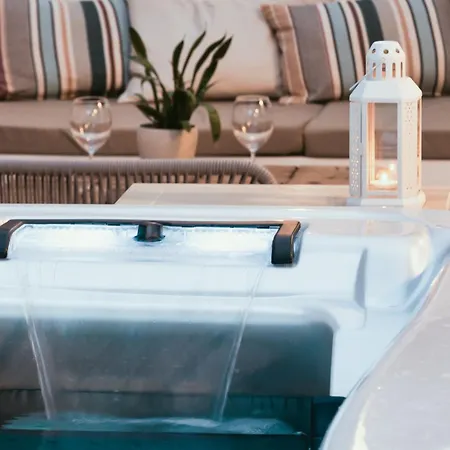 Piccola Grande Casa Matraterenye